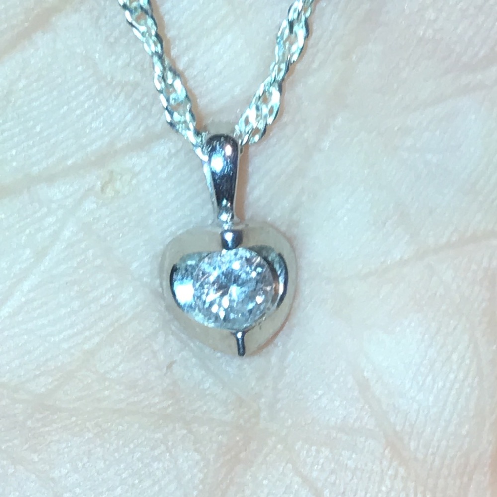 White gold and diamond necklace